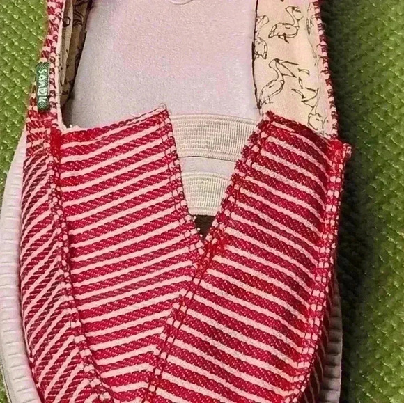 Sanuk slip on casual flat loafer shoes red and white stretch size 8USA - Picture 11 of 14